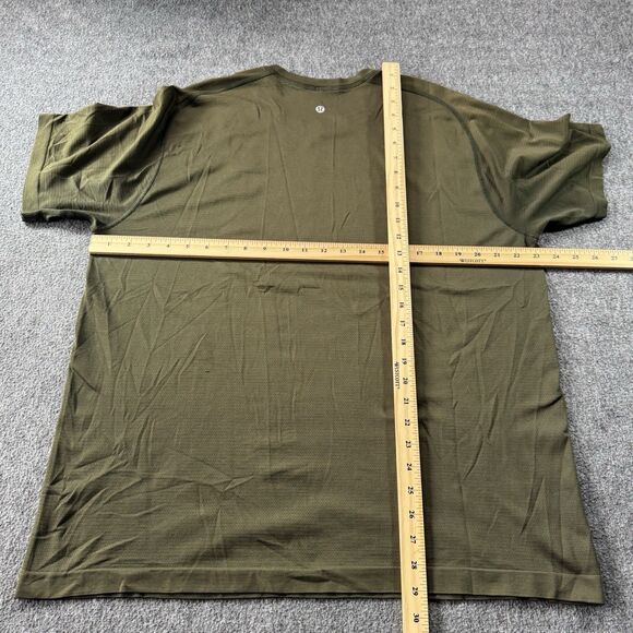 Lululemon Shirt Men XXL Green Metal Vent Tech Performance Daily Athleisure - Picture 7 of 8